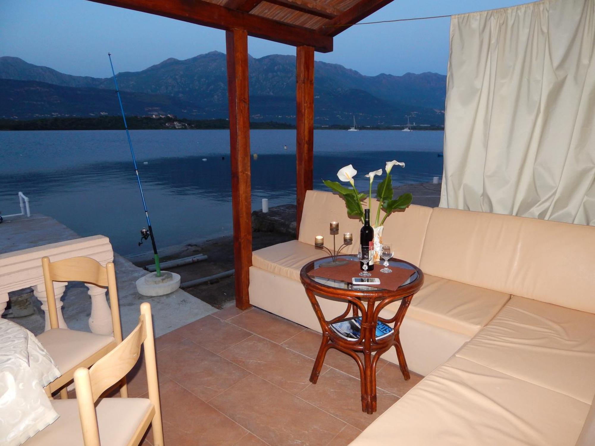 Apartments Klakor Tivat Zewnętrze zdjęcie
